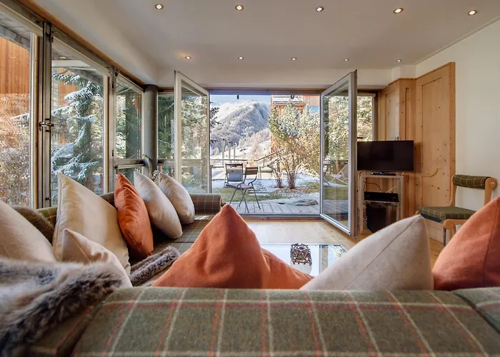 ホテル バックステージ