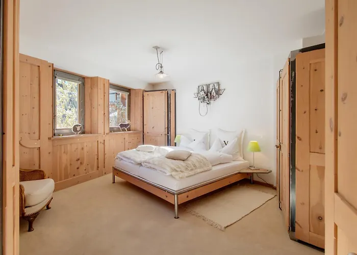 バックステージ