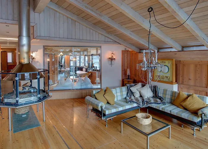 ホテル バックステージ