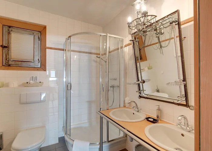 バックステージ 4* ツェルマット