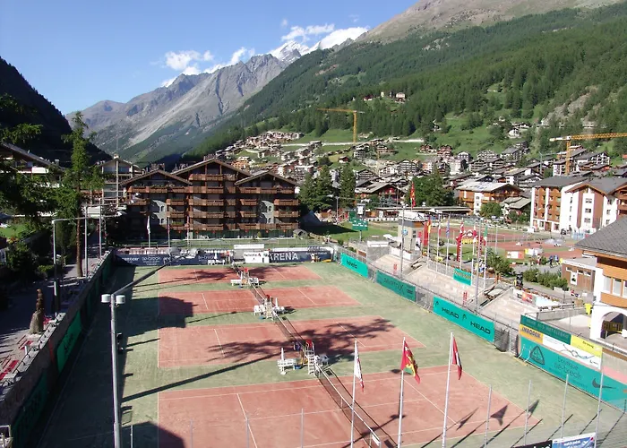 バックステージ