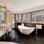 Backstage Serviced Hotel